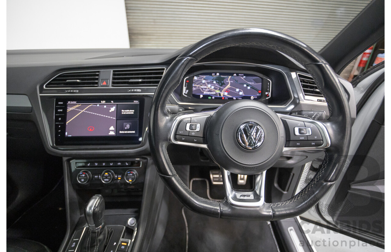 10/2019 Volkswagen Tiguan 132 TSI R-Line Edition (AWD) 5NA MY19 4D Wagon Pure White Turbo 2.0L