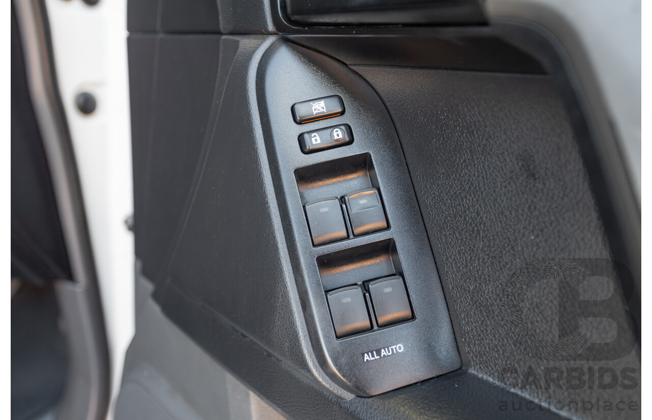 8/2010 Toyota Landcruiser Prado GX (4x4) KDJ150R 4d Wagon White 3.0L