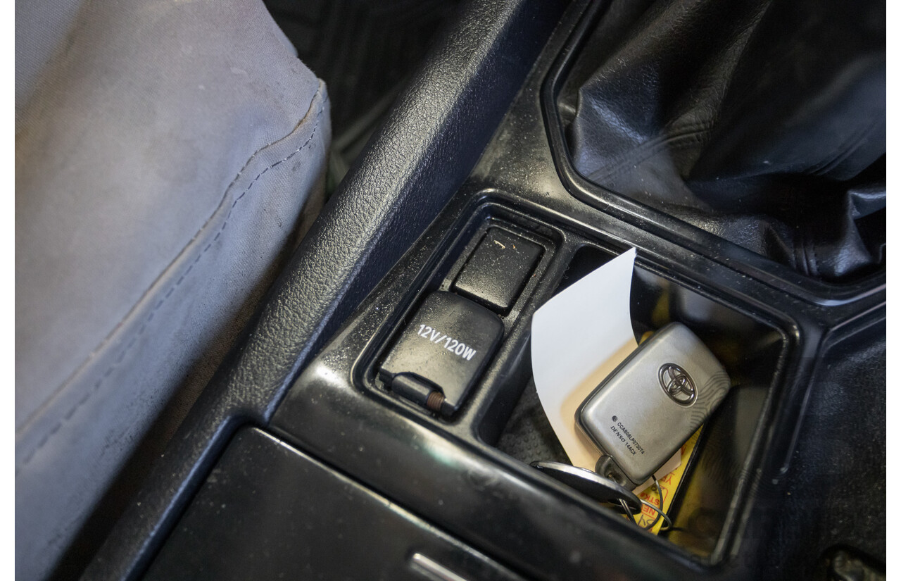 8/2010 Toyota Landcruiser Prado GX (4x4) KDJ150R 4d Wagon White 3.0L