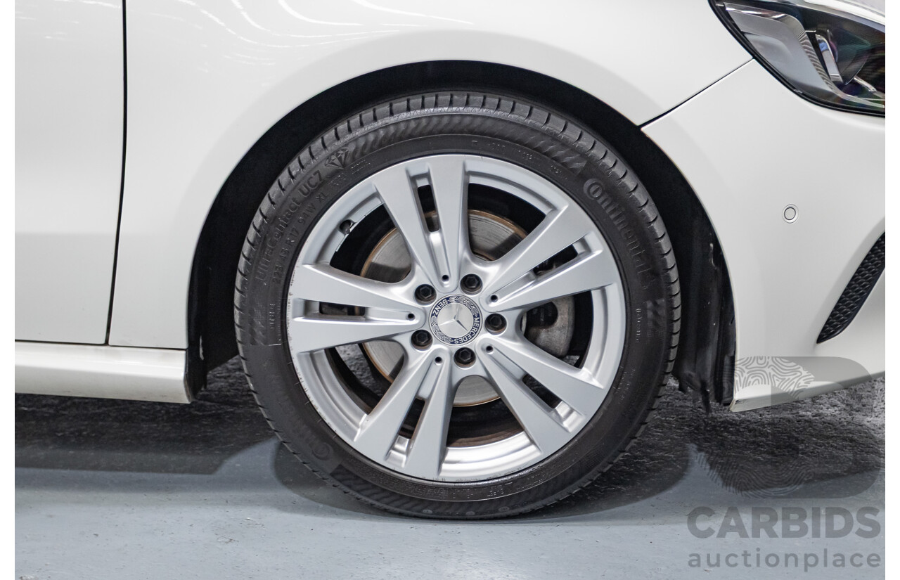 10/2016 Mercedes-Benz A180 176 MY17 5D Hatchback Cirrus White Turbo 1.6L