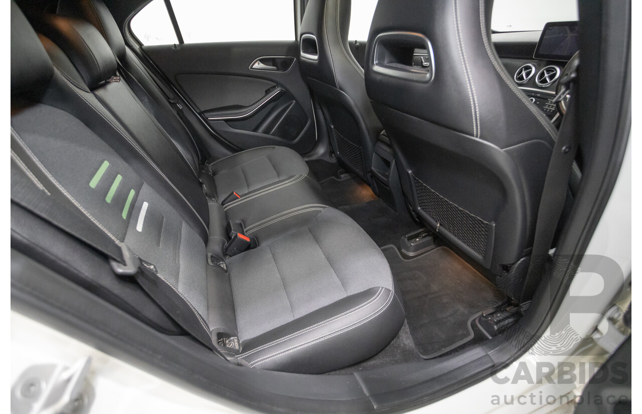 10/2016 Mercedes-Benz A180 176 MY17 5D Hatchback Cirrus White Turbo 1.6L