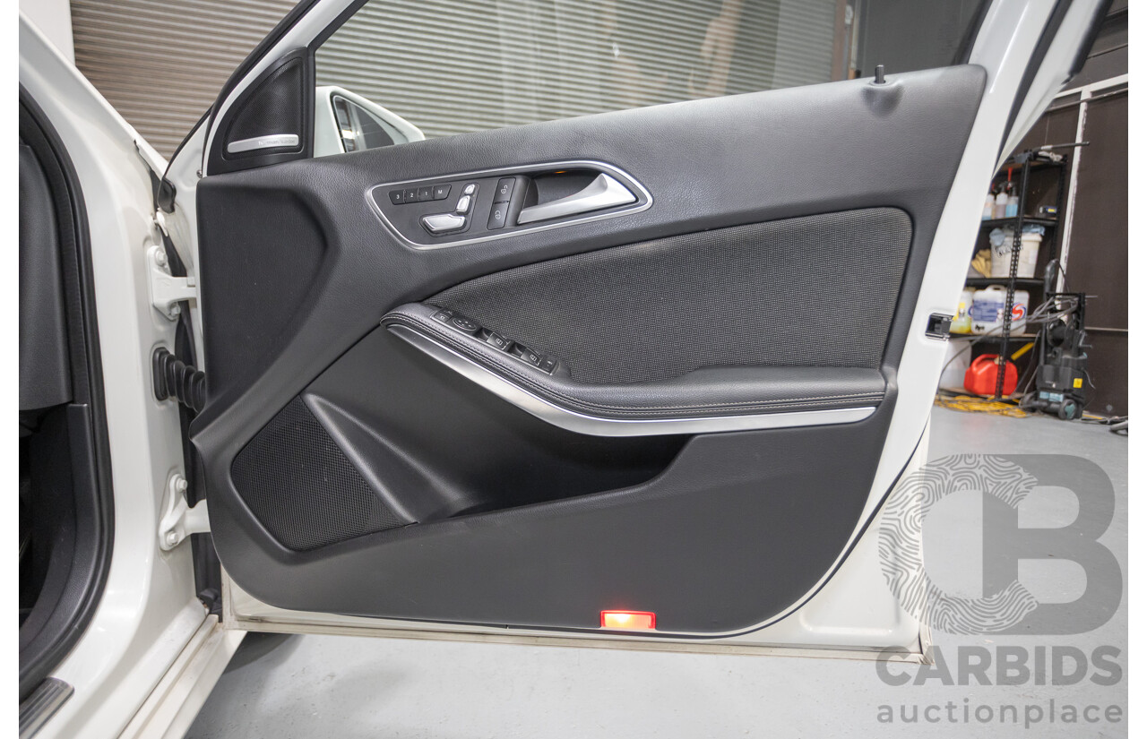 10/2016 Mercedes-Benz A180 176 MY17 5D Hatchback Cirrus White Turbo 1.6L