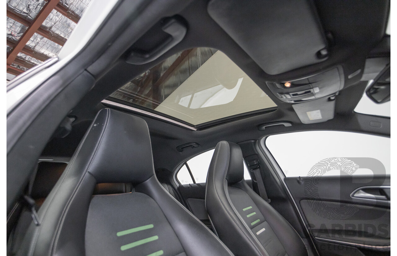 10/2016 Mercedes-Benz A180 176 MY17 5D Hatchback Cirrus White Turbo 1.6L