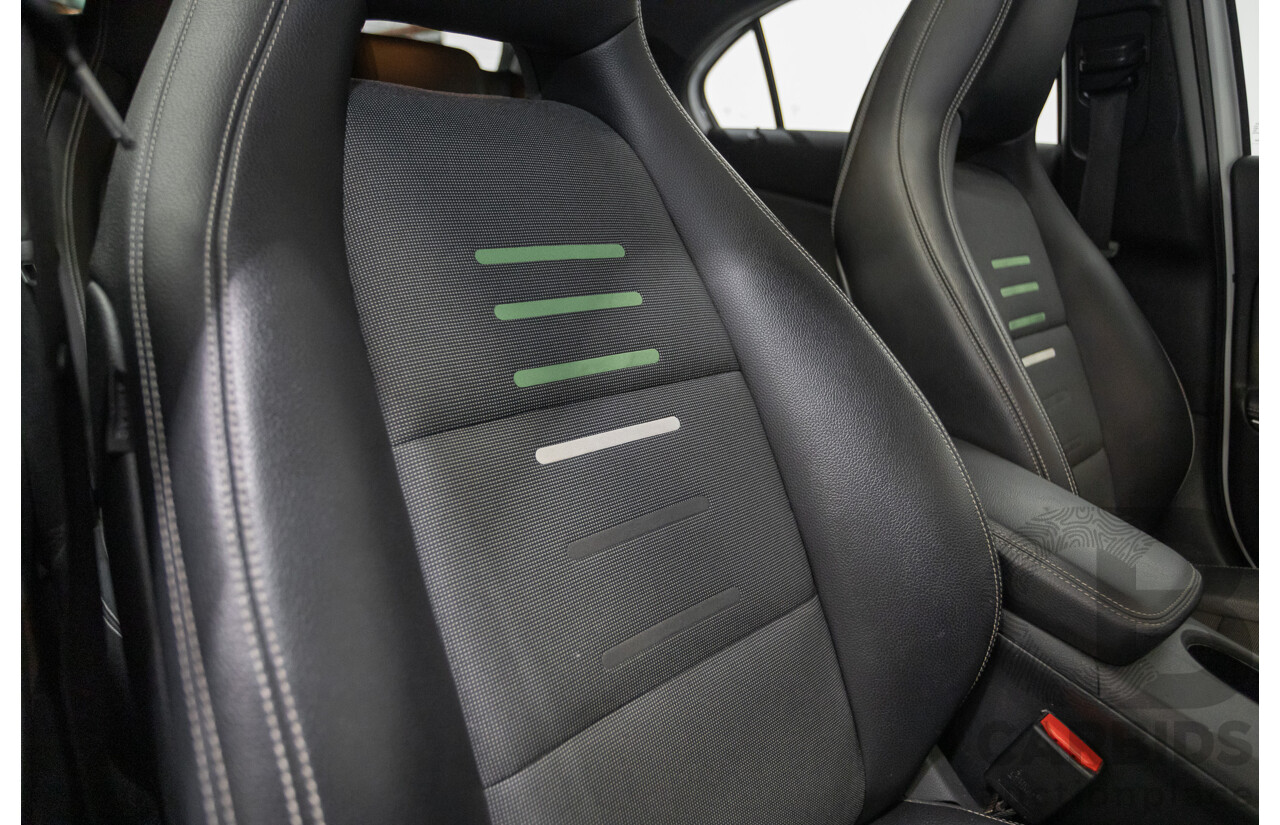 10/2016 Mercedes-Benz A180 176 MY17 5D Hatchback Cirrus White Turbo 1.6L