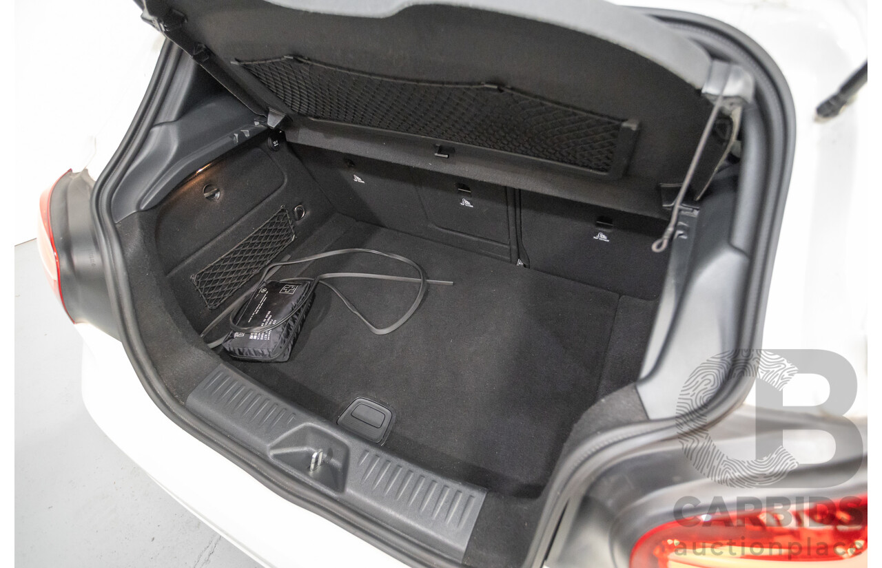 10/2016 Mercedes-Benz A180 176 MY17 5D Hatchback Cirrus White Turbo 1.6L