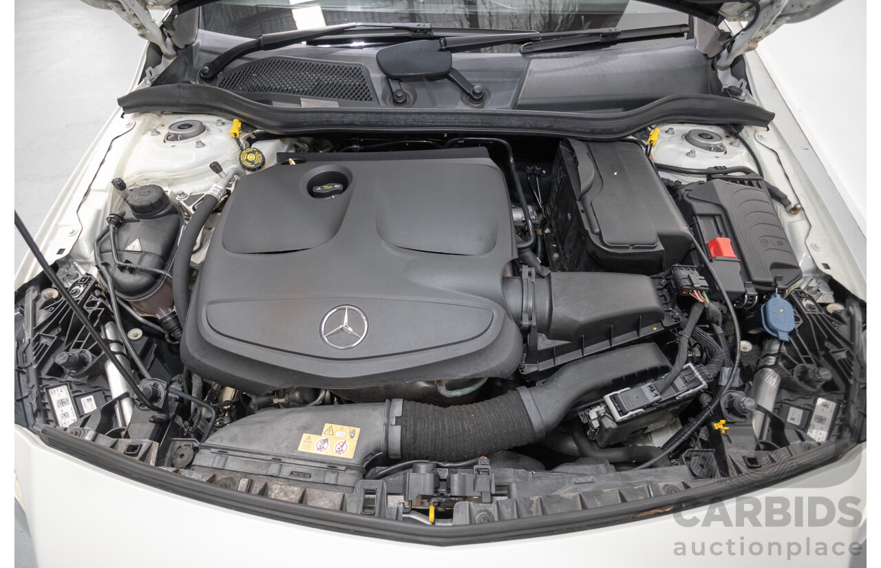 10/2016 Mercedes-Benz A180 176 MY17 5D Hatchback Cirrus White Turbo 1.6L