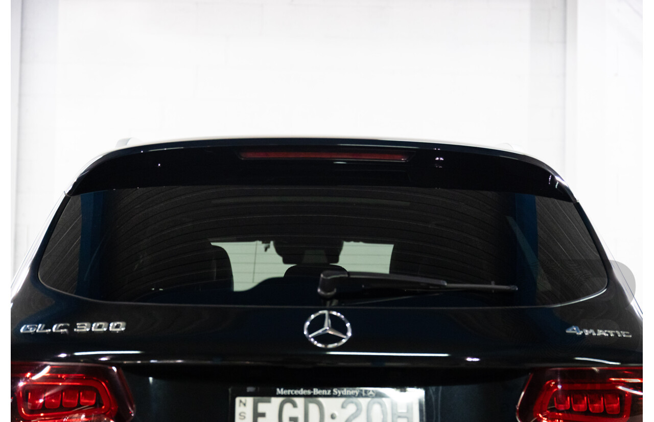 09/2019 Mercedes-Benz GLC 300 4Matic (AWD) X253 MY20 4d Wagon Obsidian Black Turbo 2.0L
