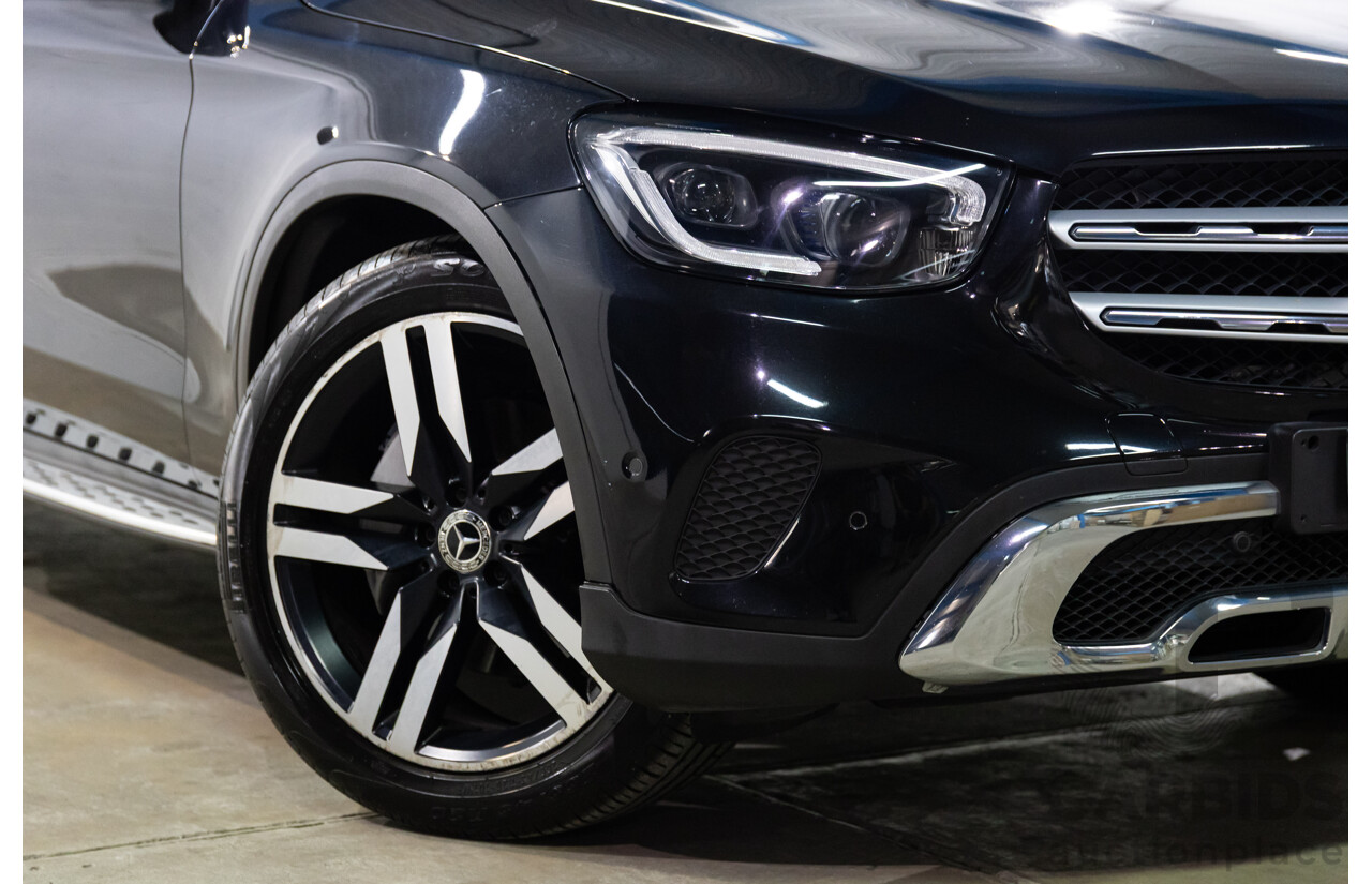 09/2019 Mercedes-Benz GLC 300 4Matic (AWD) X253 MY20 4d Wagon Obsidian Black Turbo 2.0L