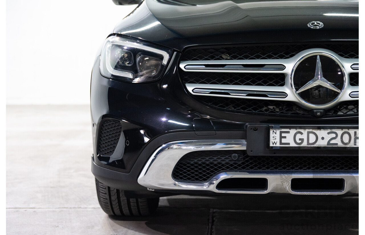 09/2019 Mercedes-Benz GLC 300 4Matic (AWD) X253 MY20 4d Wagon Obsidian Black Turbo 2.0L