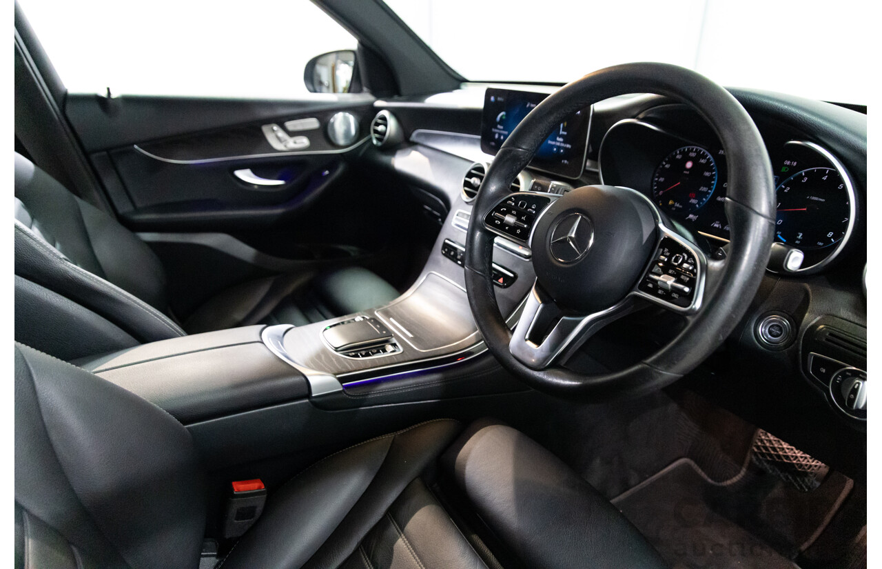 09/2019 Mercedes-Benz GLC 300 4Matic (AWD) X253 MY20 4d Wagon Obsidian Black Turbo 2.0L