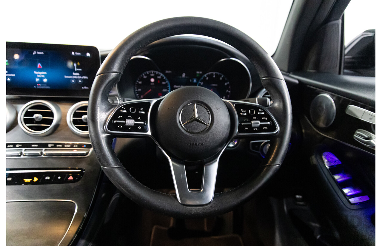 09/2019 Mercedes-Benz GLC 300 4Matic (AWD) X253 MY20 4d Wagon Obsidian Black Turbo 2.0L
