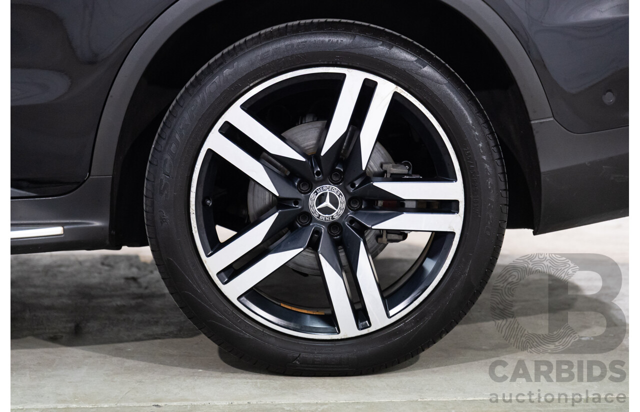 09/2019 Mercedes-Benz GLC 300 4Matic (AWD) X253 MY20 4d Wagon Obsidian Black Turbo 2.0L