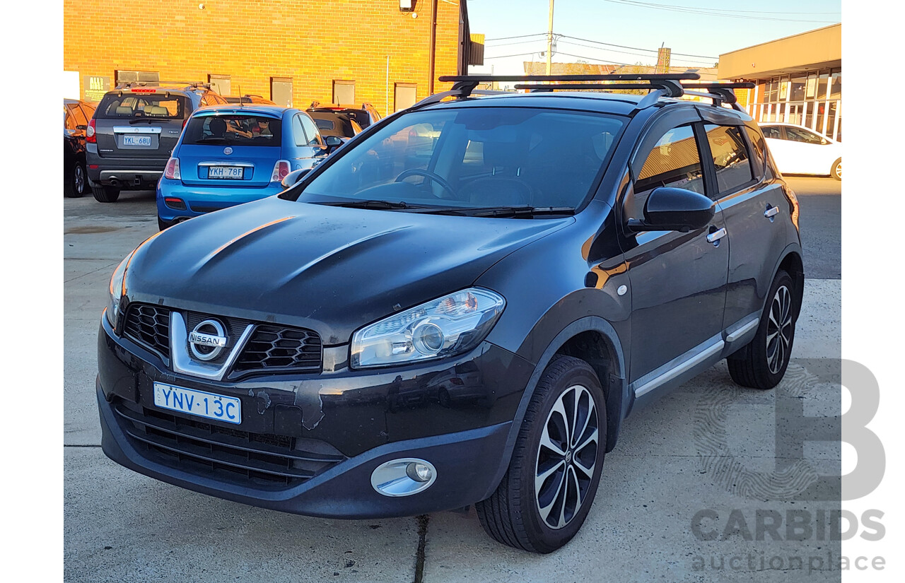 10/2013 Nissan Dualis Ti-L (4x2) J10 SERIES 3 4d Wagon Black 2.0L