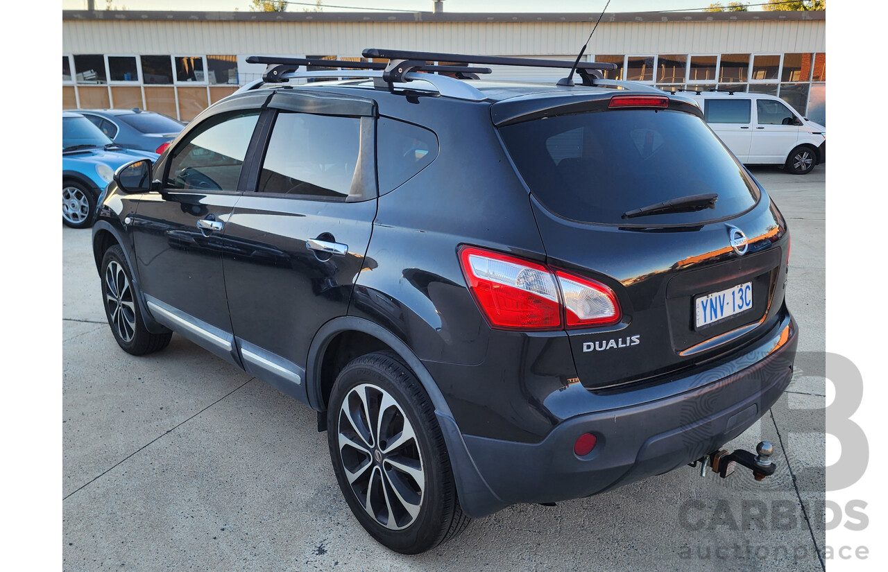 10/2013 Nissan Dualis Ti-L (4x2) J10 SERIES 3 4d Wagon Black 2.0L