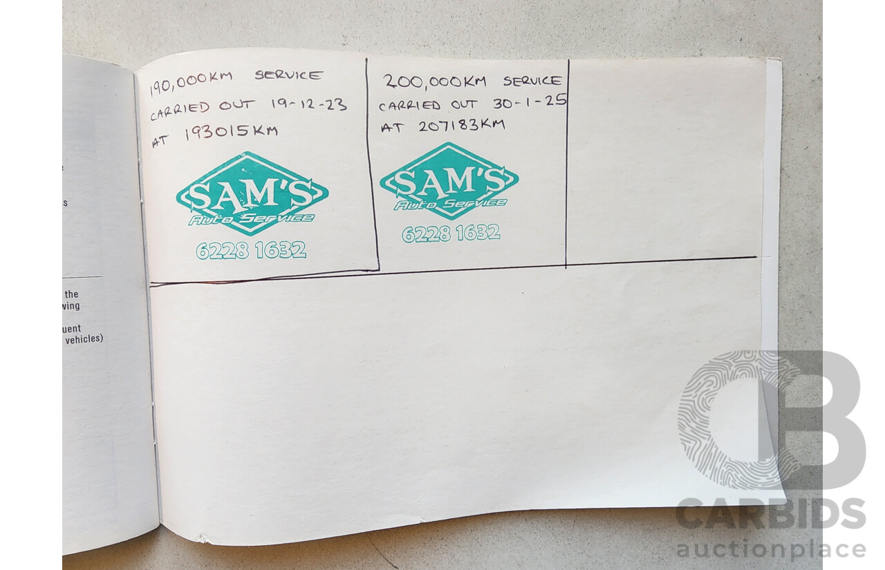 10/2013 Nissan Dualis Ti-L (4x2) J10 SERIES 3 4d Wagon Black 2.0L