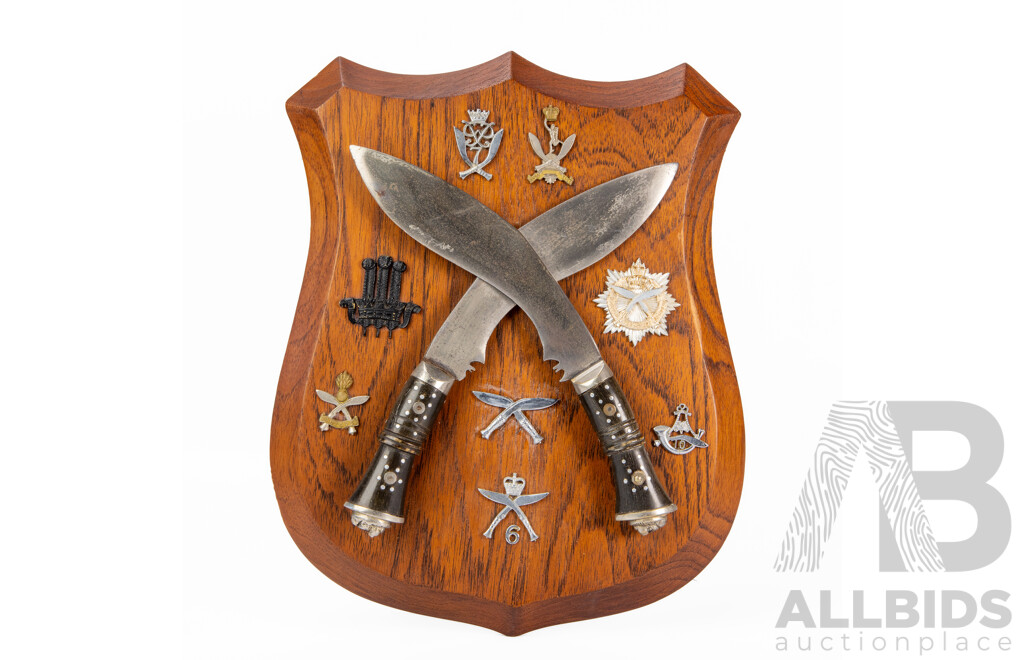 Gurkha Kukri Knife Wall Plaque with Cap Badge and Lapel Badge