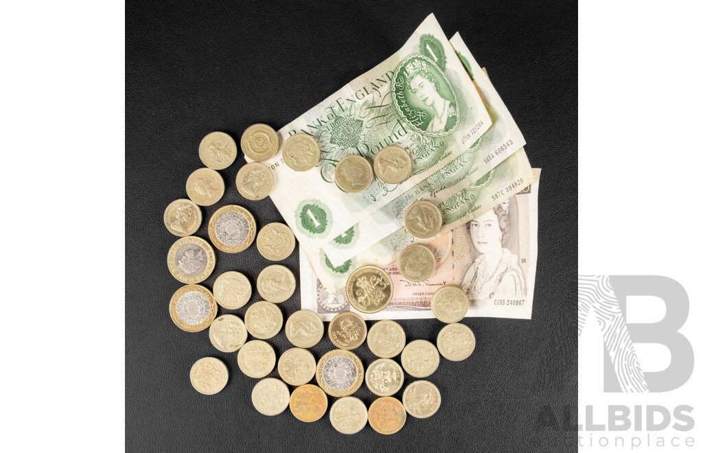 Collection of United Kingdom Currency Including Four Banknotes, Ten Pound, Three One Pound, Two Pound Coins, Four 1998 Bimetallic, 1989 Tercentenary of Bill of Rights, Thirty One Pound Coins
