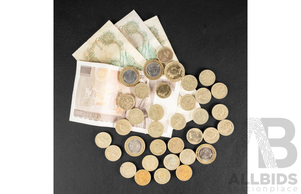 Collection of United Kingdom Currency Including Four Banknotes, Ten Pound, Three One Pound, Two Pound Coins, Four 1998 Bimetallic, 1989 Tercentenary of Bill of Rights, Thirty One Pound Coins