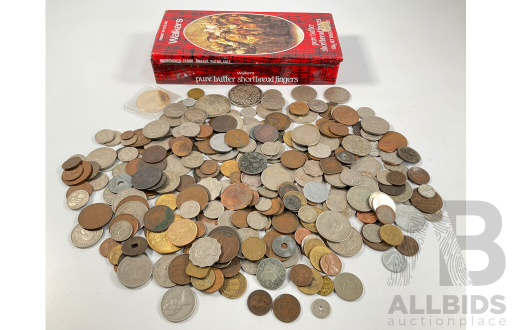 Collection of International Vintage Coins Including United Kingdom, China, New Zealand, France, Germany, Hong Kong and More - Approximately 2 Kilograms