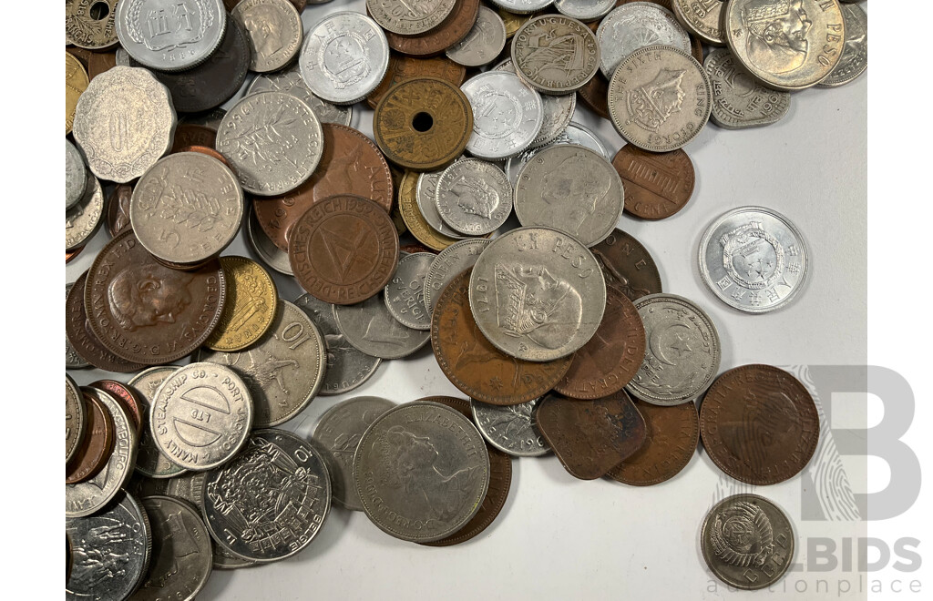 Collection of International Vintage Coins Including United Kingdom, China, Australia, Switzerland, Mexico, Territory of New Guinea and More - Approximately 2.2 Kilograms