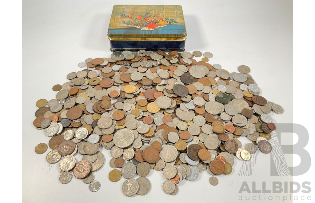 Collection of International Vintage Coins Including France, United Kingdom, Tonga, Thailand, Italy, New Zealand and More - Approximately 4.8 Kilograms