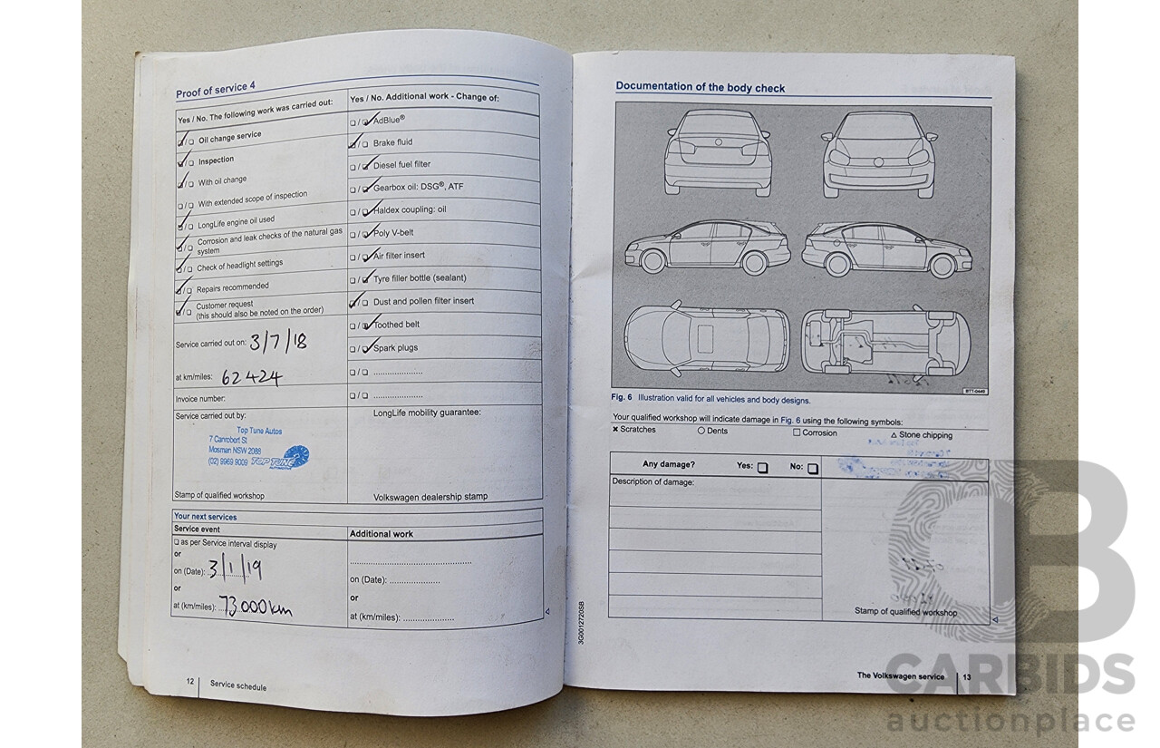 2/2015 Volkswagen Golf 90 TSI AU MY15 5d Hatchback White 1.4L