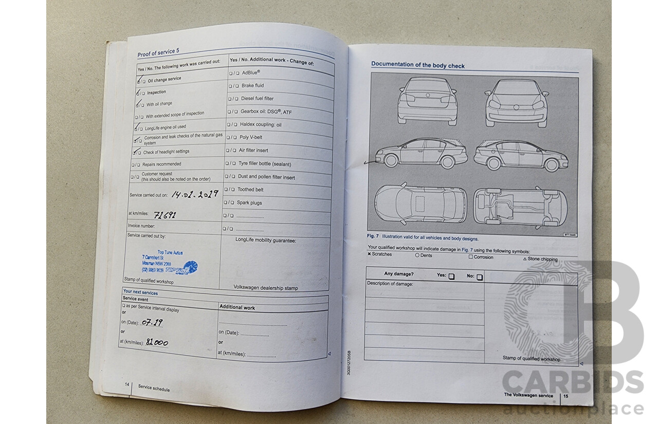 2/2015 Volkswagen Golf 90 TSI AU MY15 5d Hatchback White 1.4L