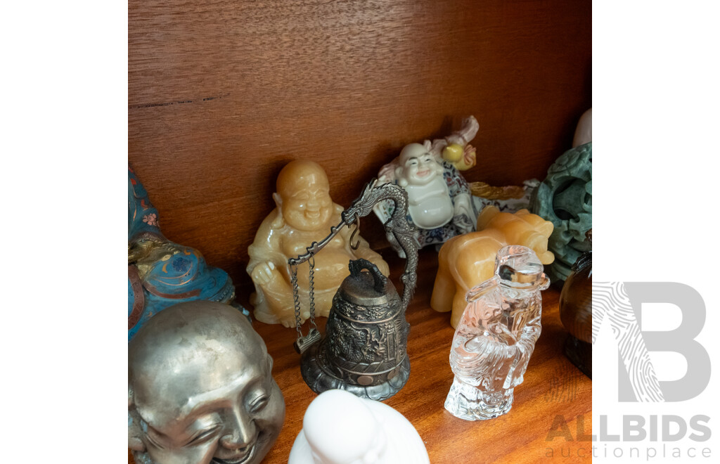 Good Mixed Lot of Oriental Collectables
