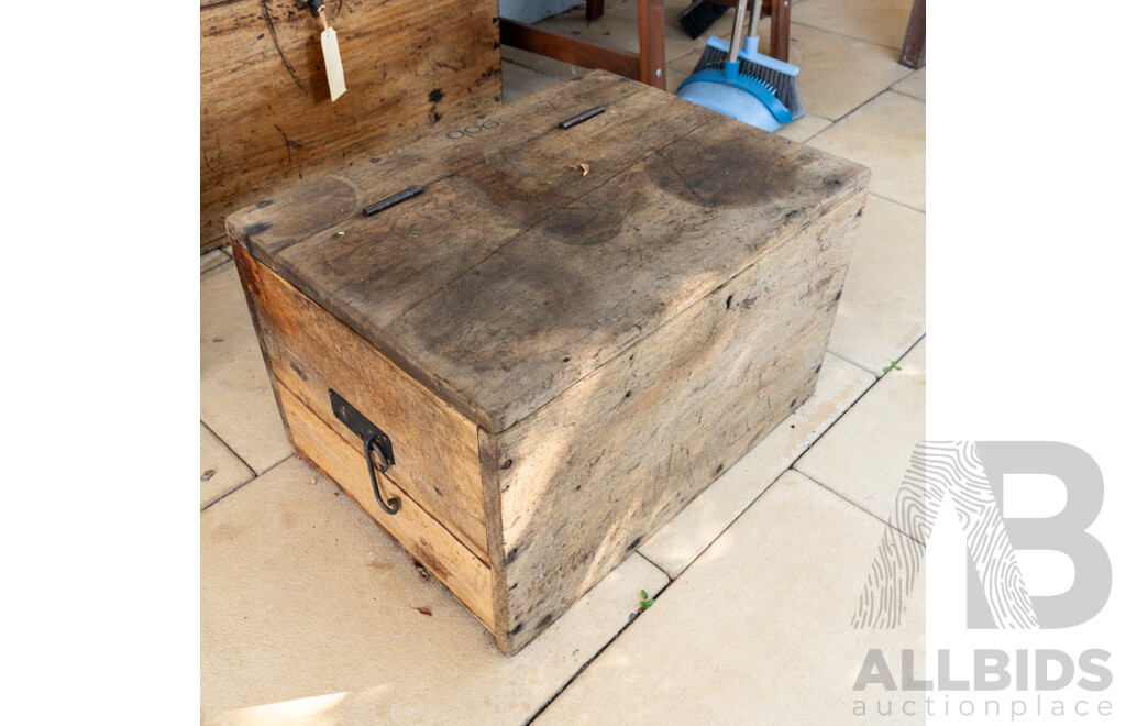 Small Timber Ammo Box