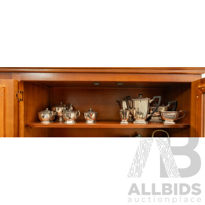 Large Collection of E.P.N.S Table Wares