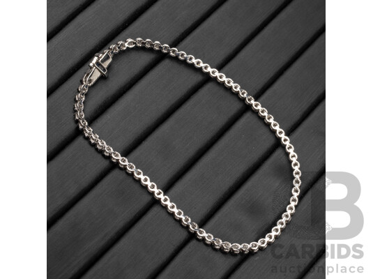 925 Sterling Silver & Cubic Zirconia Tennis Bracelet. Length - 18.5cms