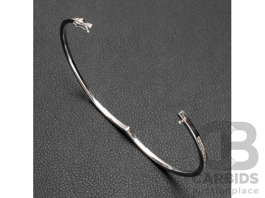 925 Sterling Silver & Cubic Zirconia Hinged Bangle - 8.47gms