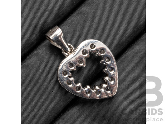925 Sterling Silver & Cubic Zirconia Heart Pendant