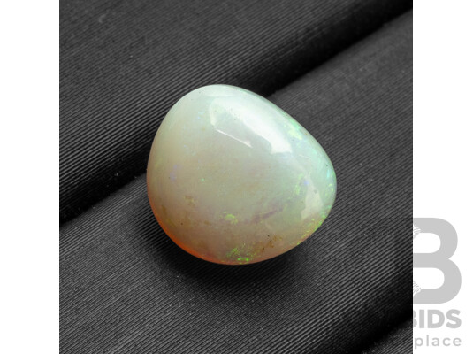 2.50ct Cabochon Lightning Ridge Opal