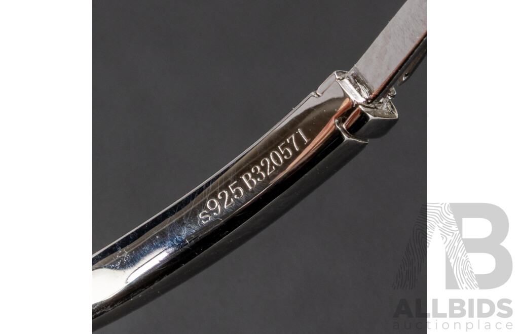 925 Sterling Silver Hinged Bangle - 8.82gms