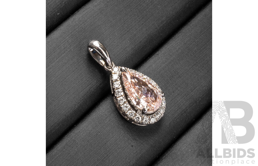 9ct White Gold Pendant with Pink & White Lab Grown Diamonds with Diamond Report - 1.03gms