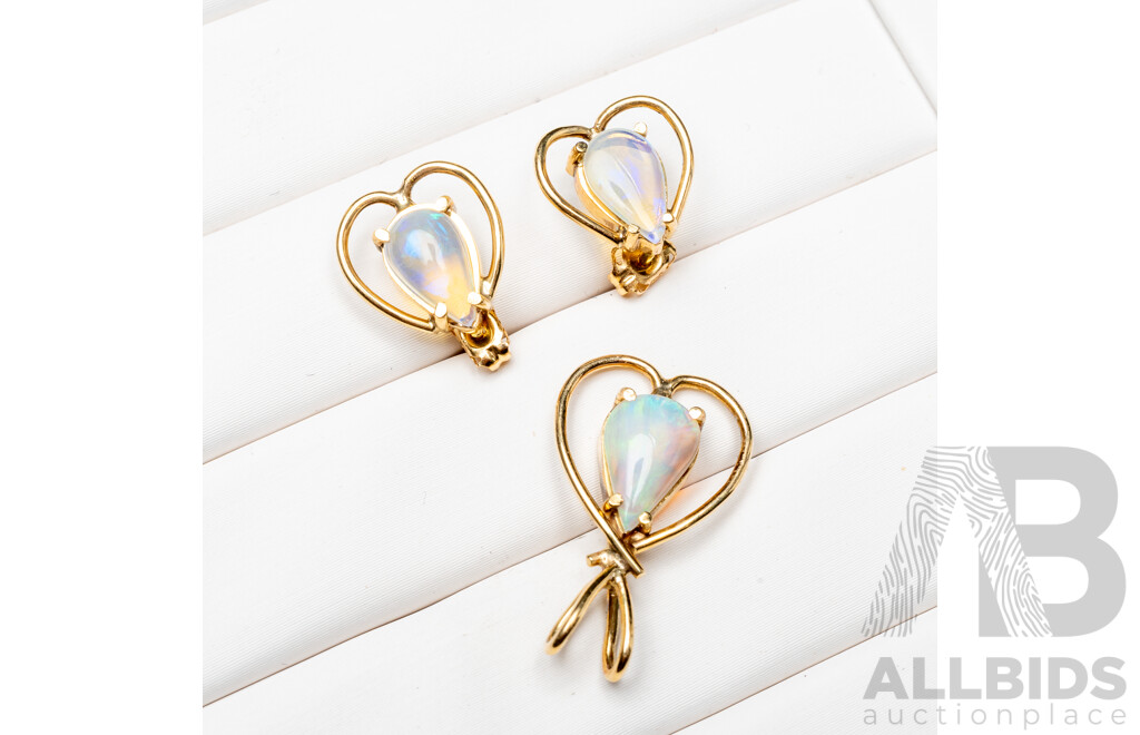 Gold Plated Lightning Ridge Opal Pendant and Earrings Set