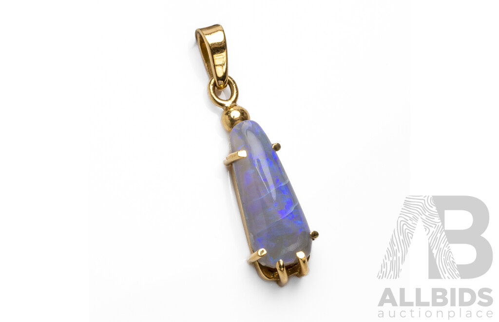 18ct Yellow Gold Australian Opal Pendant - 2.52gms