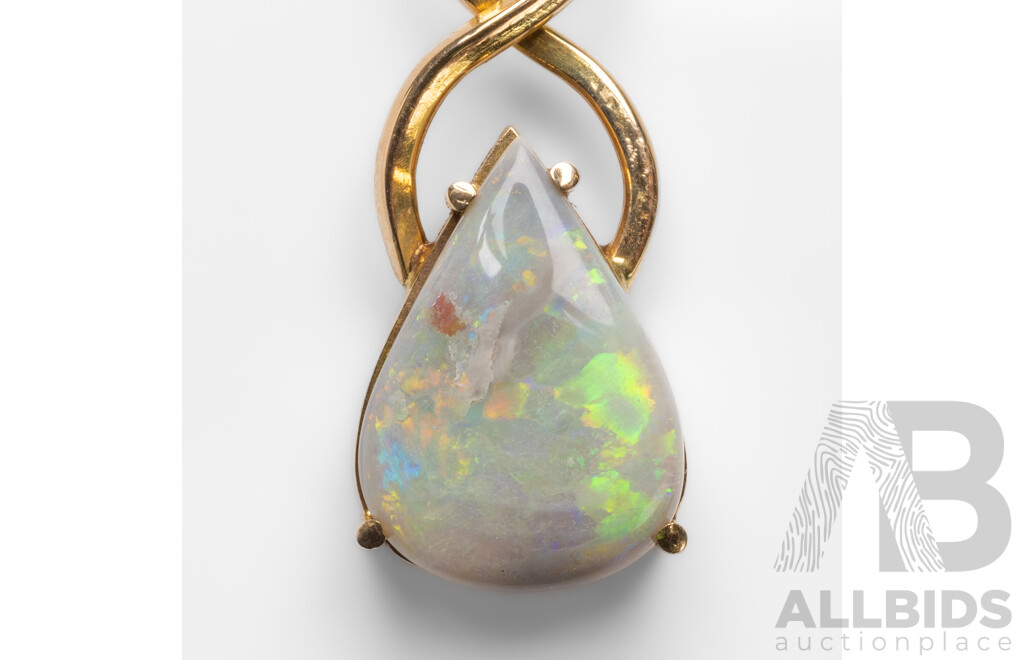 14ct Yellow Gold Pendant with Pear Cut Australian Opal - 2.92gms