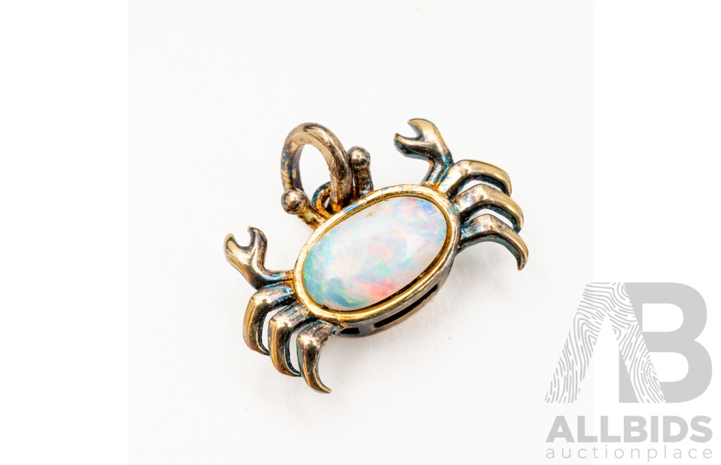 Gold Plated 925 Sterling Silver Crab Pendant with a Lightning Ridge Opal
