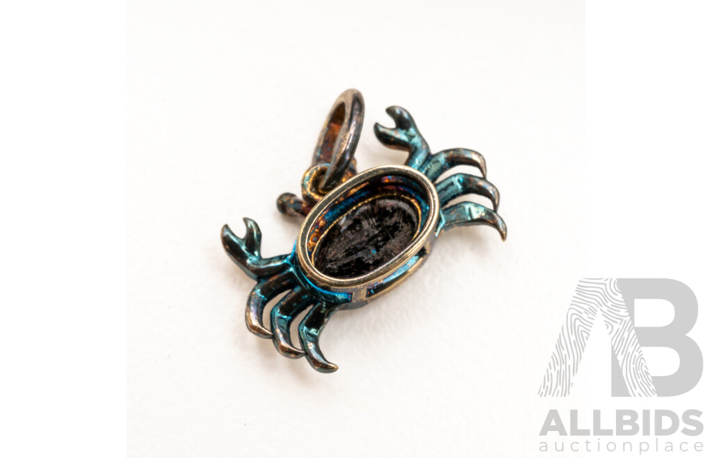 Gold Plated 925 Sterling Silver Crab Pendant with a Lightning Ridge Opal