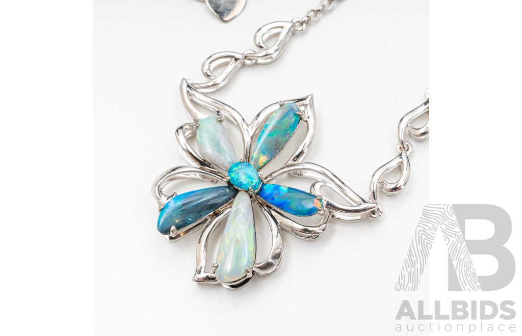 925 Sterling Silver Flower Necklace with Lightning Ridge Opals