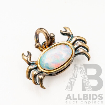 Gold Plated 925 Sterling Silver Crab Pendant with a Lightning Ridge Opal