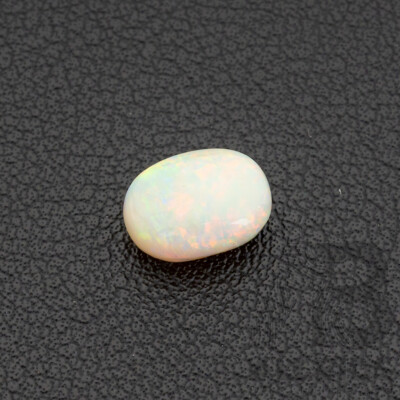 2.00ct Oval Cut Lightning Ridge Opal