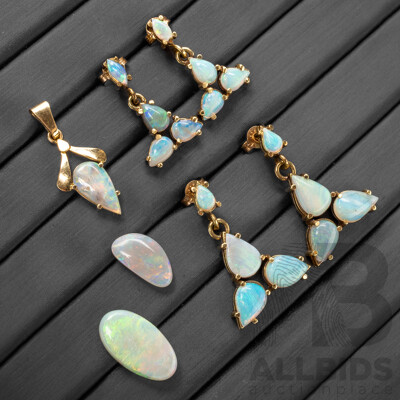 Collection of 14ct & 9ct Yellow Gold Lightning Ridge Opal Jewellery - Some Opals Have Damage