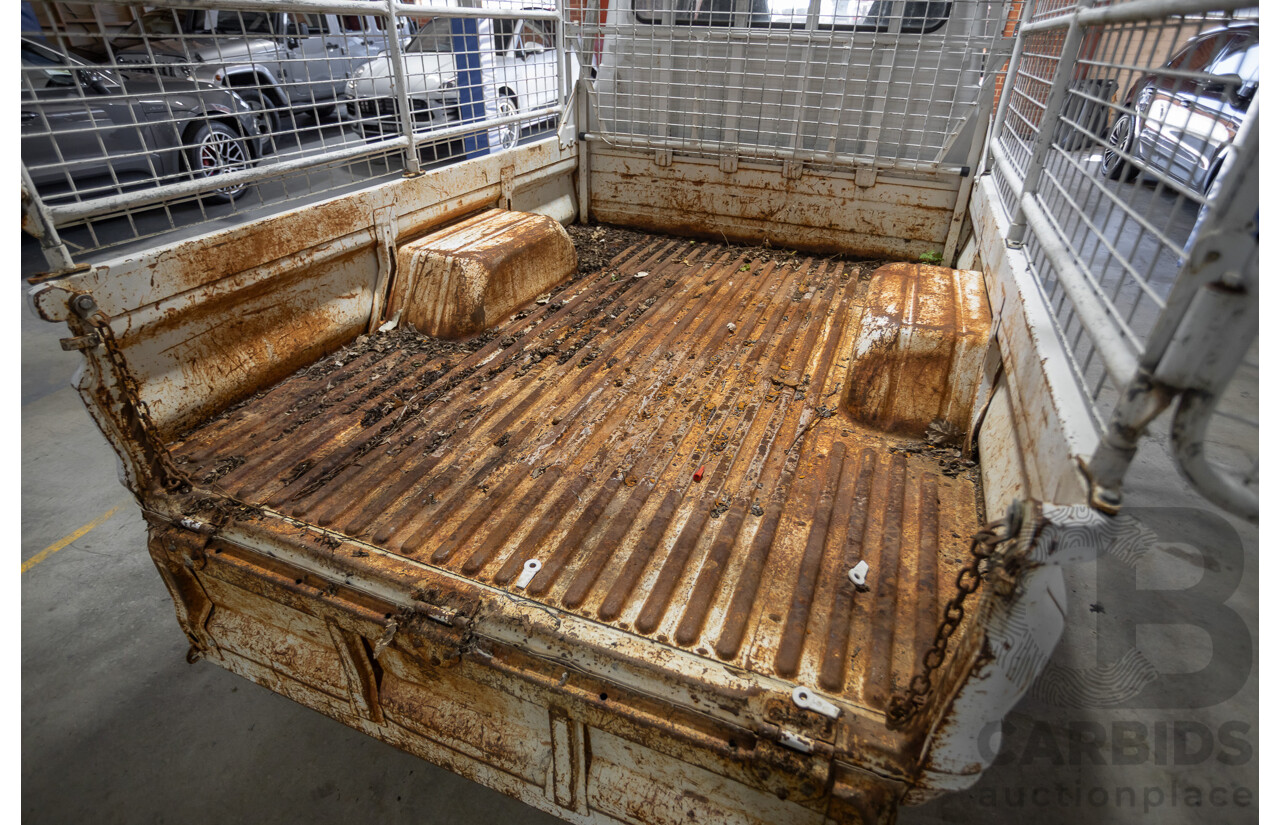 3/1977 Toyota Dyna 4d Tray Back Solid White 2.0L