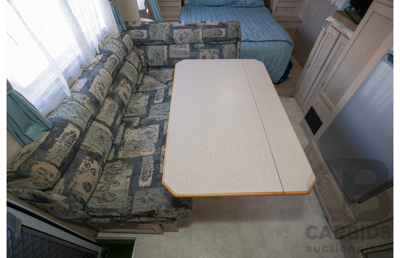 09/2000 Jayco Westport Caravan 18FT