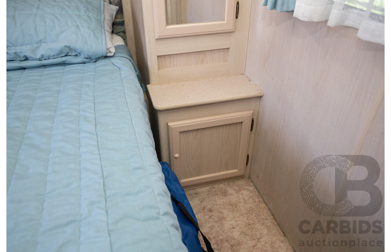 09/2000 Jayco Westport Caravan 18FT