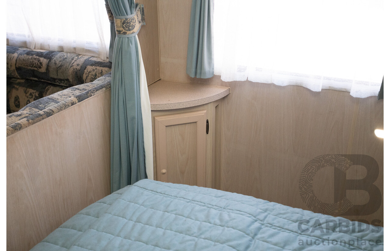 09/2000 Jayco Westport Caravan 18FT