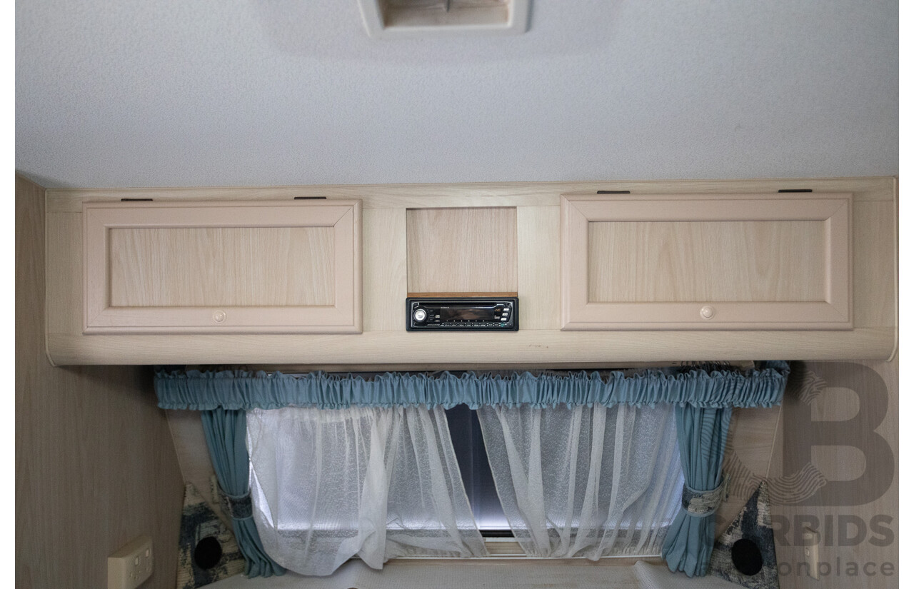 09/2000 Jayco Westport Caravan 18FT